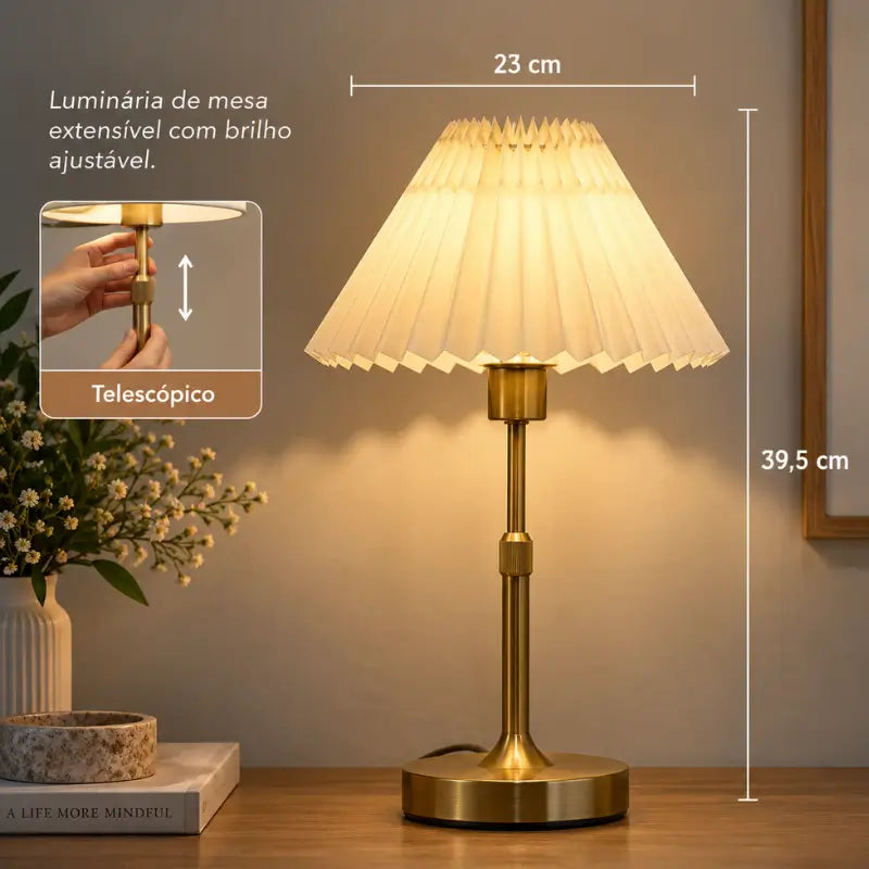 Luminária de Mesa Recarregável Retrô com Cúpula Tecido - Casas Gael 