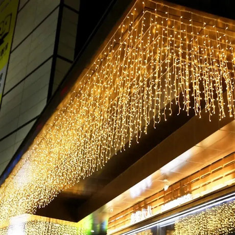 Pisca Pisca Cascata de Natal 10 Metros 110V - Casas Gael