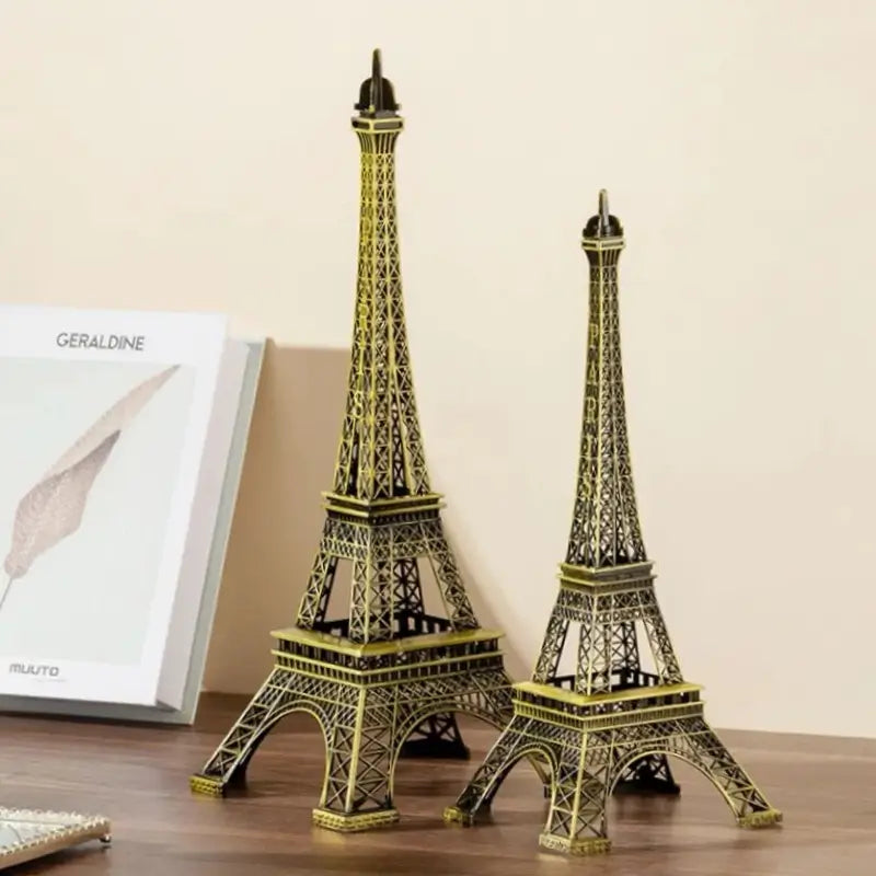 Estatueta Decorativa Torre Eiffel Em Metal